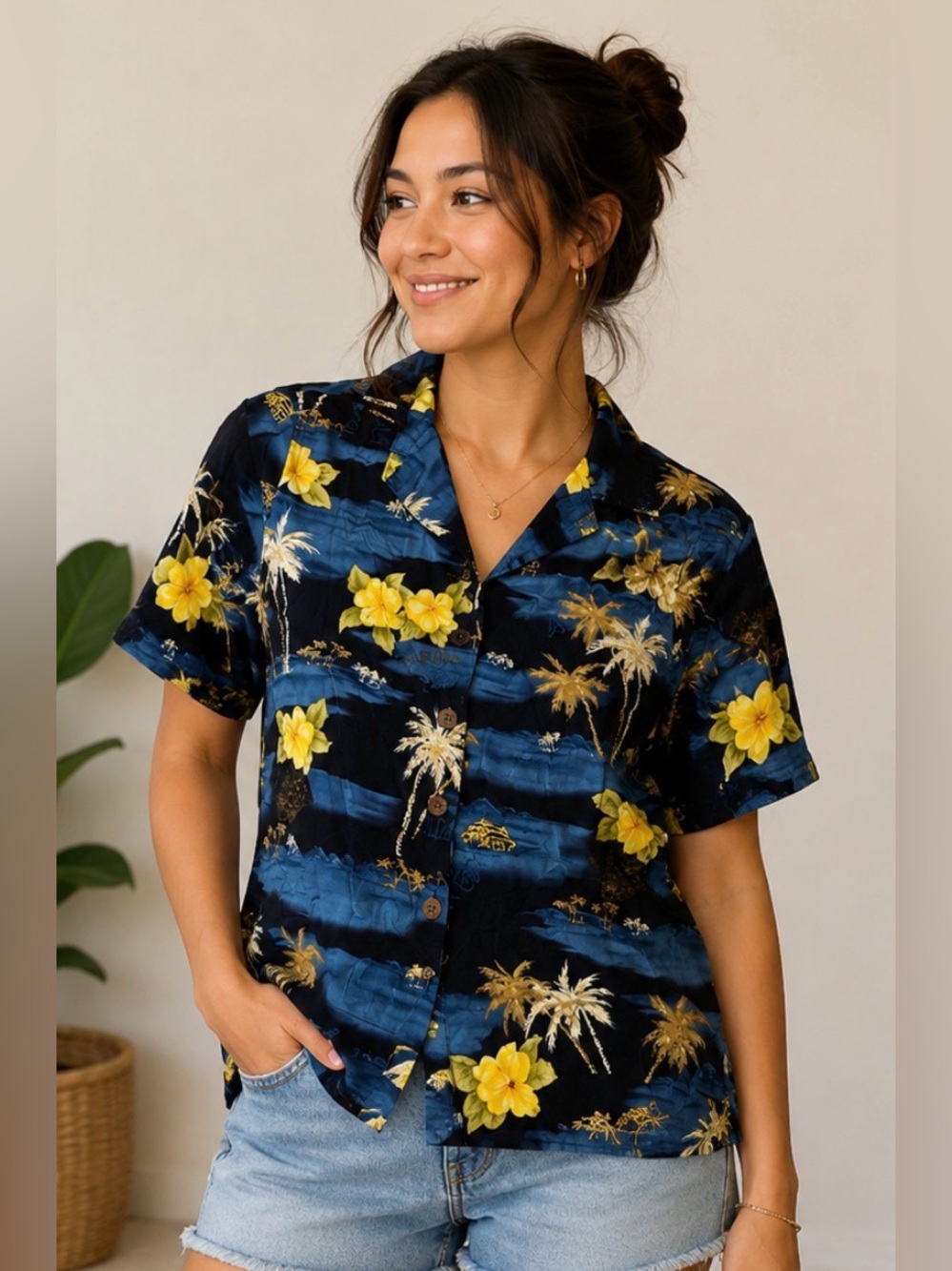 Y2K Caribbean Joe Hawaiian Shirt | Tropical Rayon Button Front Top | Size Large - Picture 1 of 5